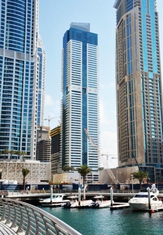 Дубай: SuperHost- Premium 1BR with Partial Marina View