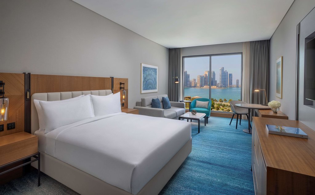 Шарджа: DoubleTree by Hilton Sharjah Waterfront Hotel & Residences