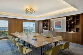 Шарджа: DoubleTree by Hilton Sharjah Waterfront Hotel & Residences