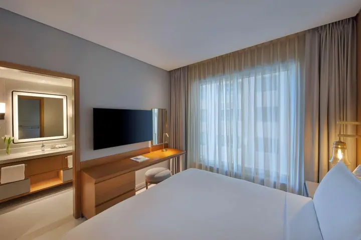 Шарджа: DoubleTree by Hilton Sharjah Waterfront Hotel & Residences