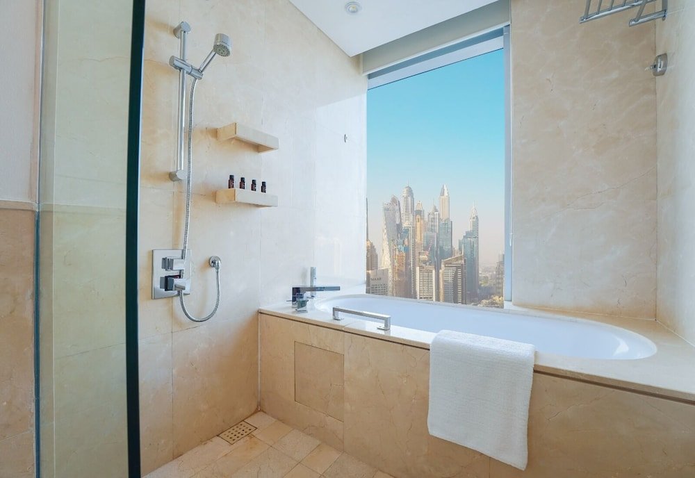 Дубай: Address Dubai Marina Residences