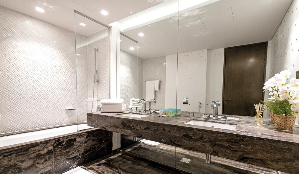 Дубай: LUX - Lavish Suite Palm Jumeirah view 3