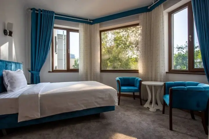 Ташкент: Aurora Hotel