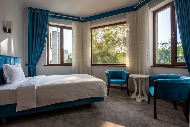 Ташкент: Aurora Hotel