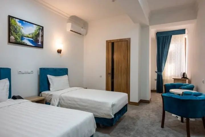 Ташкент: Aurora Hotel