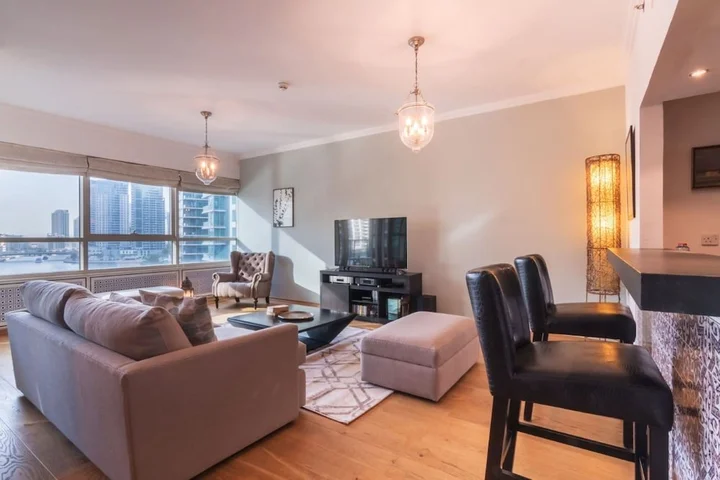 Дубай: Luxury Apartment With Panoramic-view of Dubai Marina