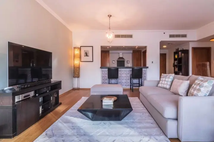 Дубай: Luxury Apartment With Panoramic-view of Dubai Marina