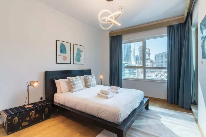 Дубай: Luxury Apartment With Panoramic-view of Dubai Marina