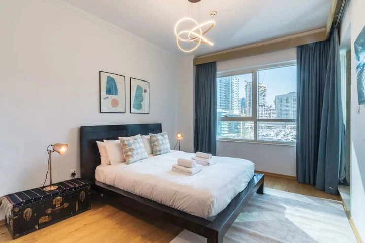 Дубай: Luxury Apartment With Panoramic-view of Dubai Marina