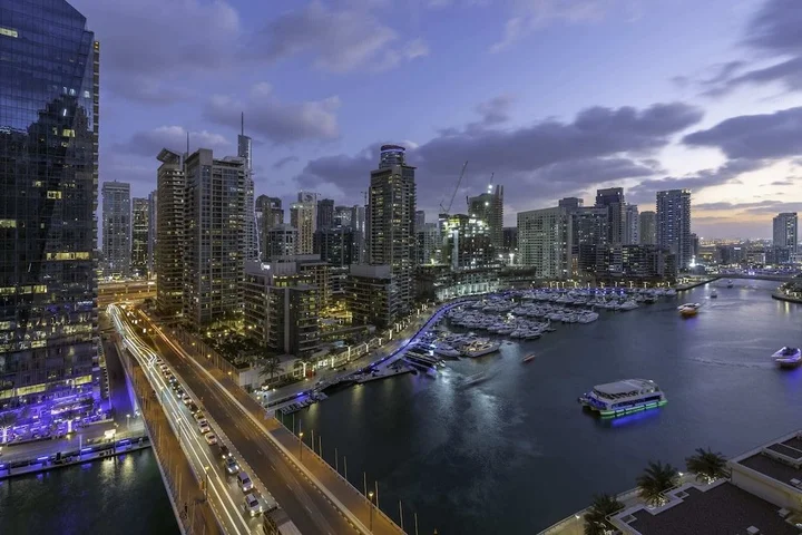 Дубай: Luxury Apartment With Panoramic-view of Dubai Marina