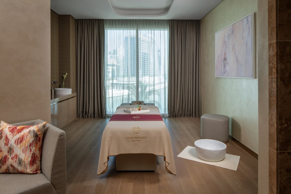 Дубай: Hyde Hotel Dubai