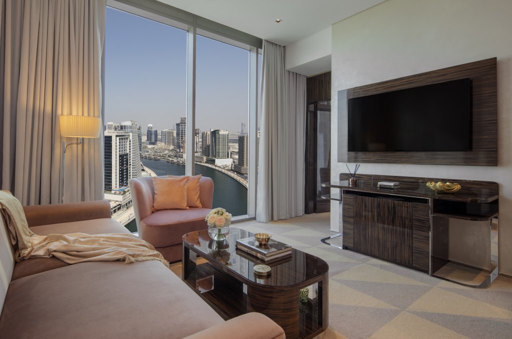 Дубай: Hyde Hotel Dubai