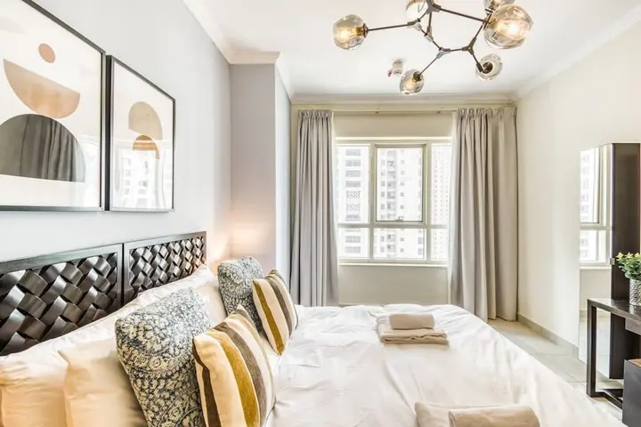 Дубай: Bright Apartment in the Heart of Marina by GuestReady