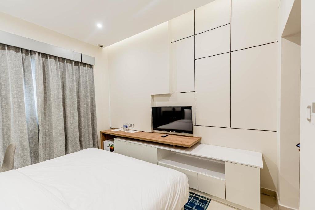 Дубай: Resivation Hotel