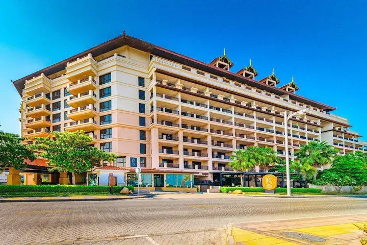 Дубай: Eden's Dubai - Anantara Palm Residences