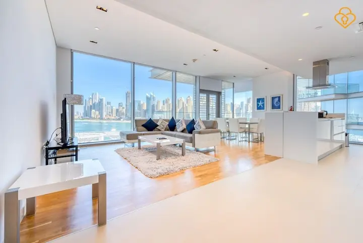Дубай: Beautiful Large 3 B/R Apt in BlueWaters Island