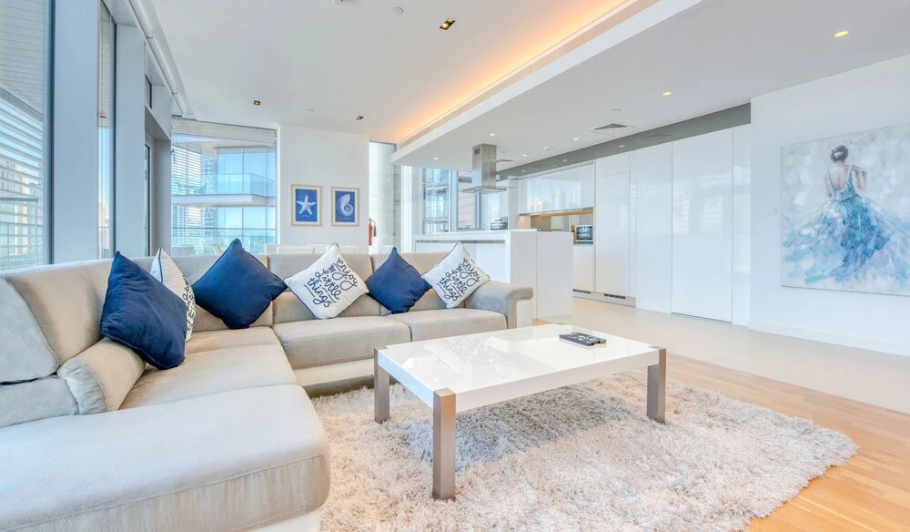 Дубай: Beautiful Large 3 B/R Apt in BlueWaters Island