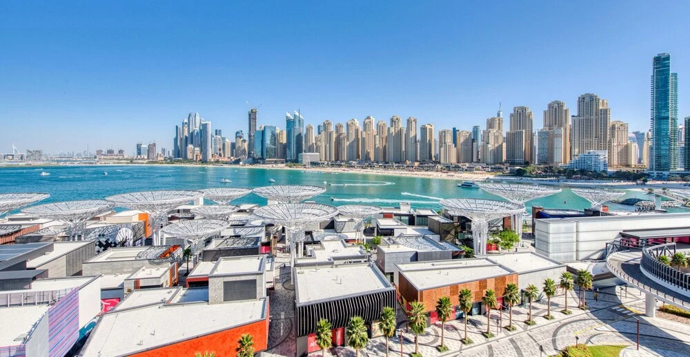 Дубай: Beautiful Large 3 B/R Apt in BlueWaters Island