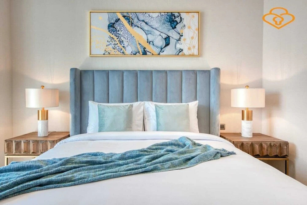 Дубай: 2 B/R Apt Taj Residences JLT