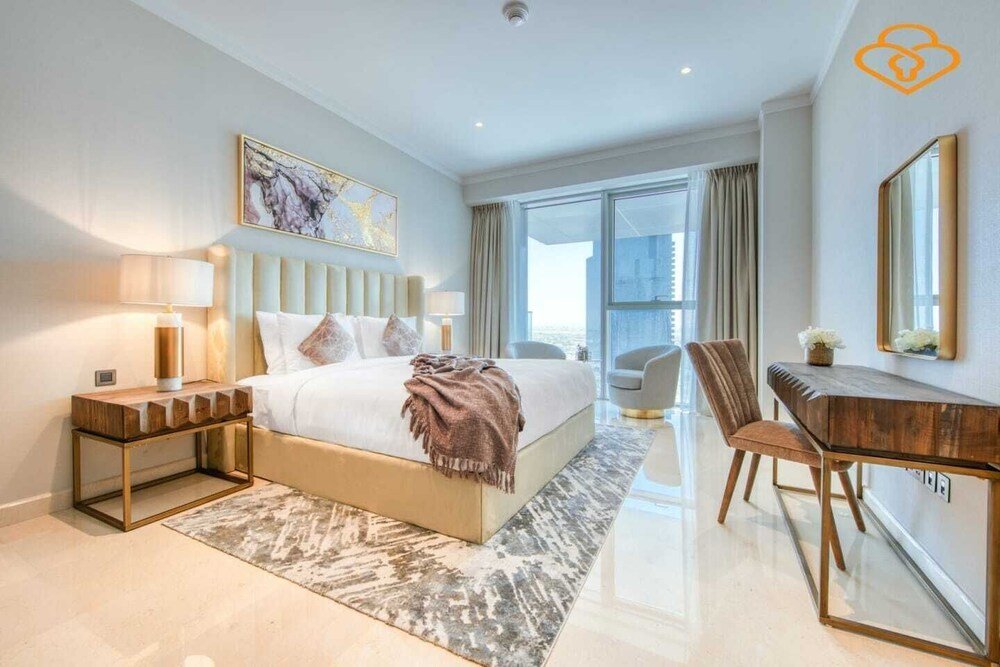 Дубай: 2 B/R Apt Taj Residences JLT