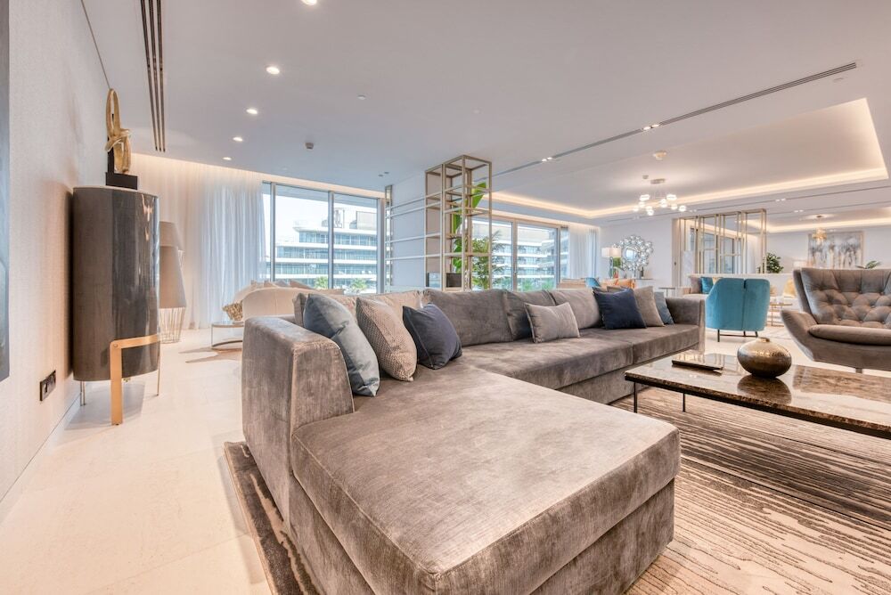 Дубай: Ultra Luxurious 4 Bed Apartment