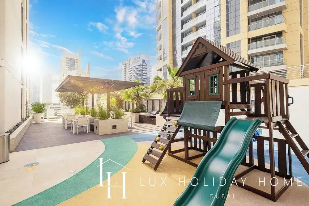 Дубай: LUX Contemporary Suite Marina View 3