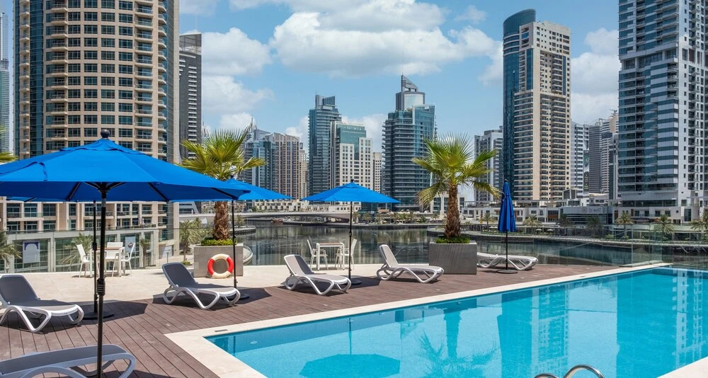 Дубай: LUX Contemporary Suite Marina View 3