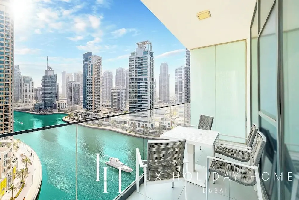 Дубай: LUX Contemporary Suite Marina View 3