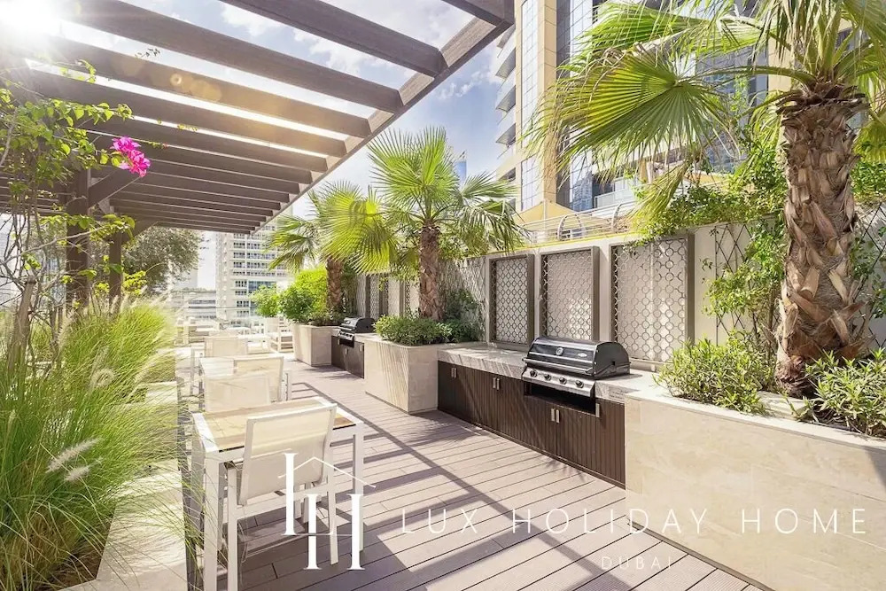 Дубай: LUX Contemporary Suite Marina View 3