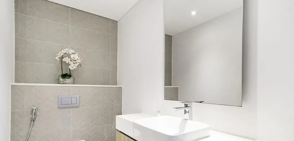 Дубай: LUX Contemporary Suite Marina View 3