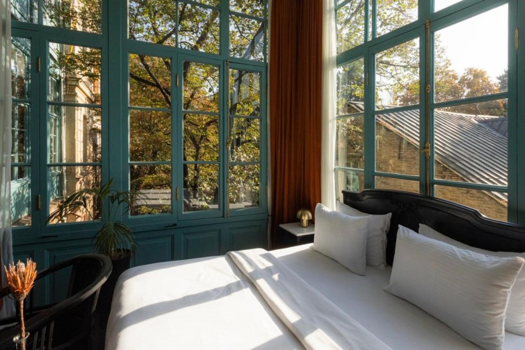 Тбилиси: Unfound Door - Design Hotel