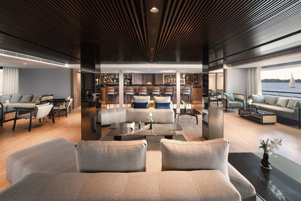 Луксор: MS Historia The Boutique Hotel Nile Cruises (3/4/7 nights from Aswan or Luxor)