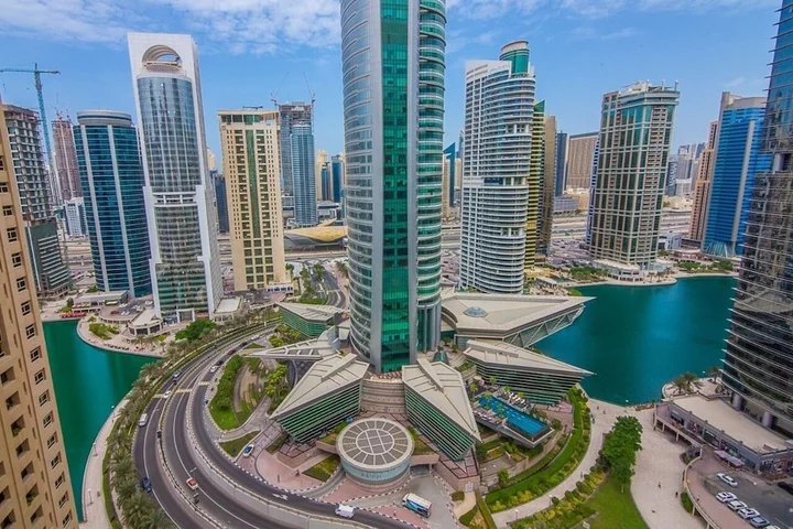 Дубай: Jlt Bonnington Tower 1 Br Apartment Lake View