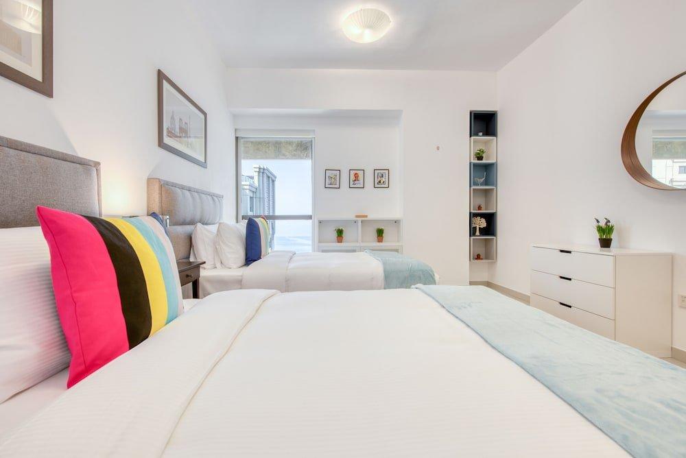 Дубай: Maison Privee - Sun Sand & Dubai Luxury at JBR Beach
