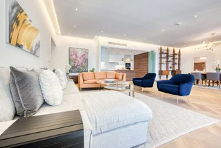 Дубай: Maison Privee - Sun Sand & Dubai Luxury at JBR Beach