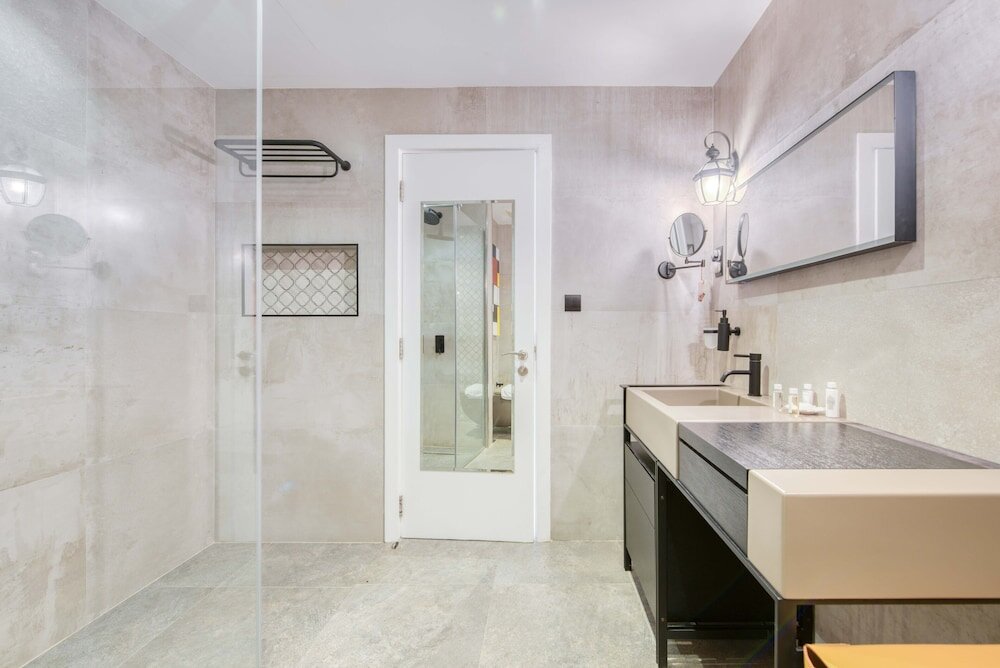 Дубай: Maison Privee - Sun Sand & Dubai Luxury at JBR Beach