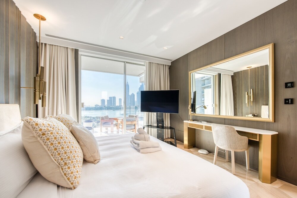 Дубай: Maison Privee - SeaView Apt at FIVE Palm