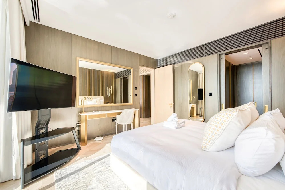 Дубай: Maison Privee - SeaView Apt at FIVE Palm