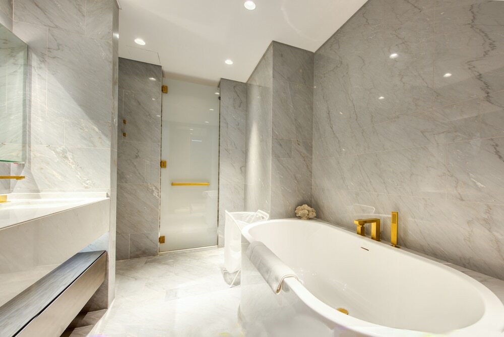 Дубай: Maison Privee - SeaView Apt at FIVE Palm