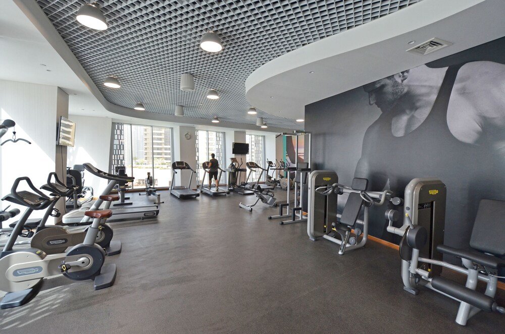 Дубай: KOHH – 1BR in Cayan Tower