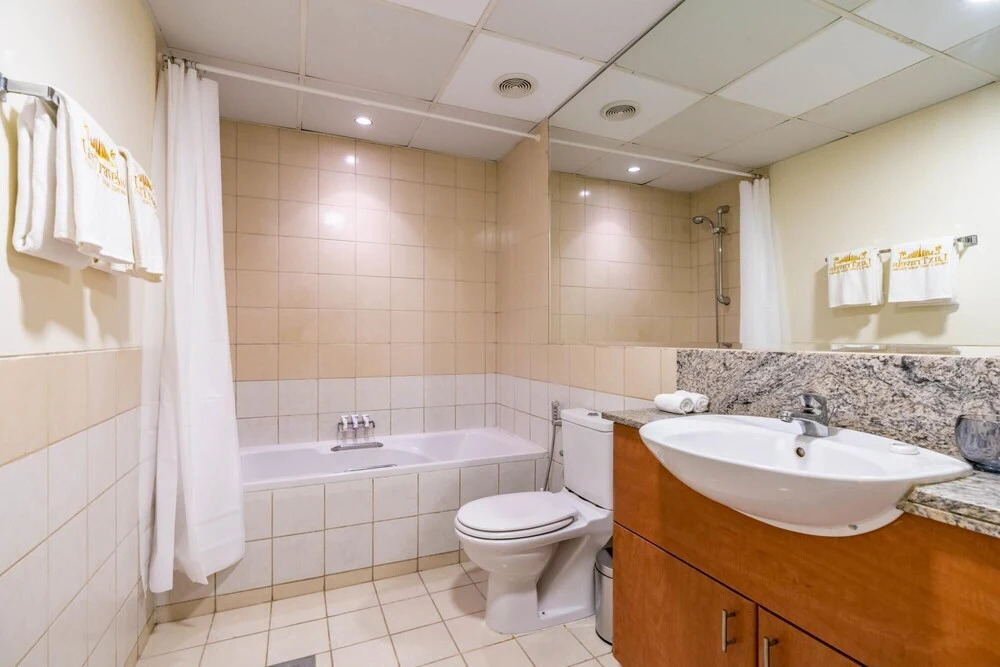 Дубай: Luxe 1BD Sleeps 4 Parking Pool Gym