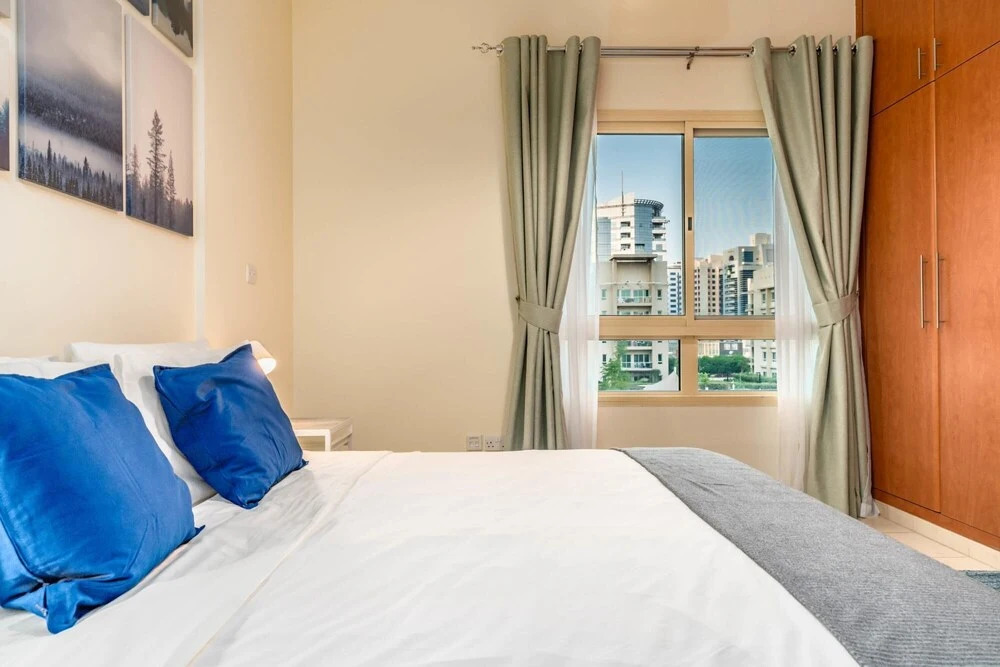 Дубай: Luxe 1BD Sleeps 4 Parking Pool Gym