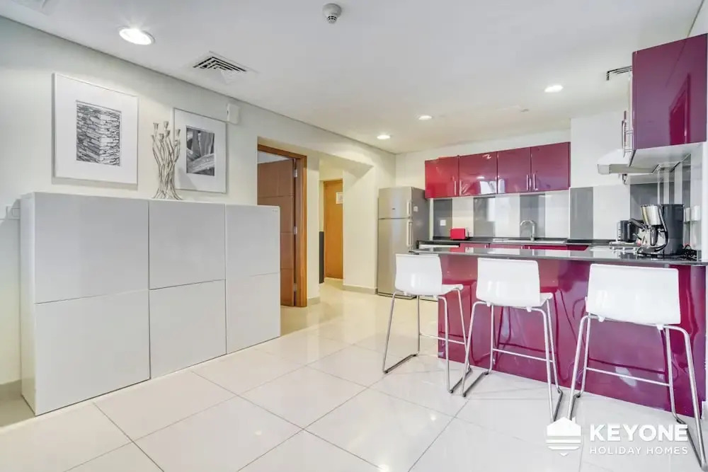Дубай: KOHH – 2BR in Ocean Heights