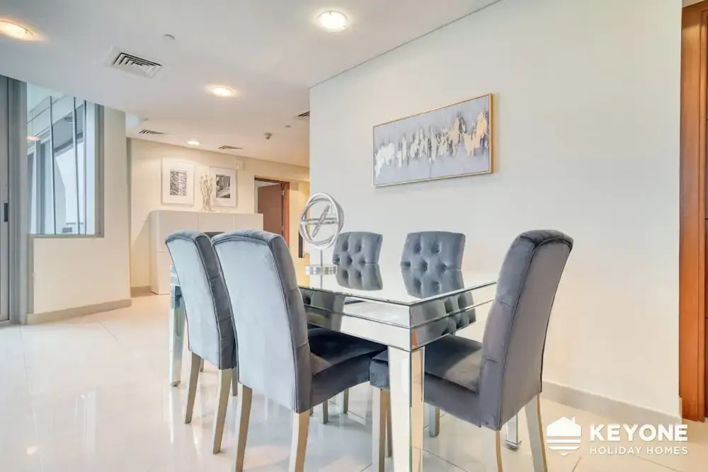 Дубай: KOHH – 2BR in Ocean Heights