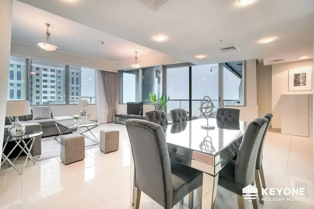 Дубай: KOHH – 2BR in Ocean Heights