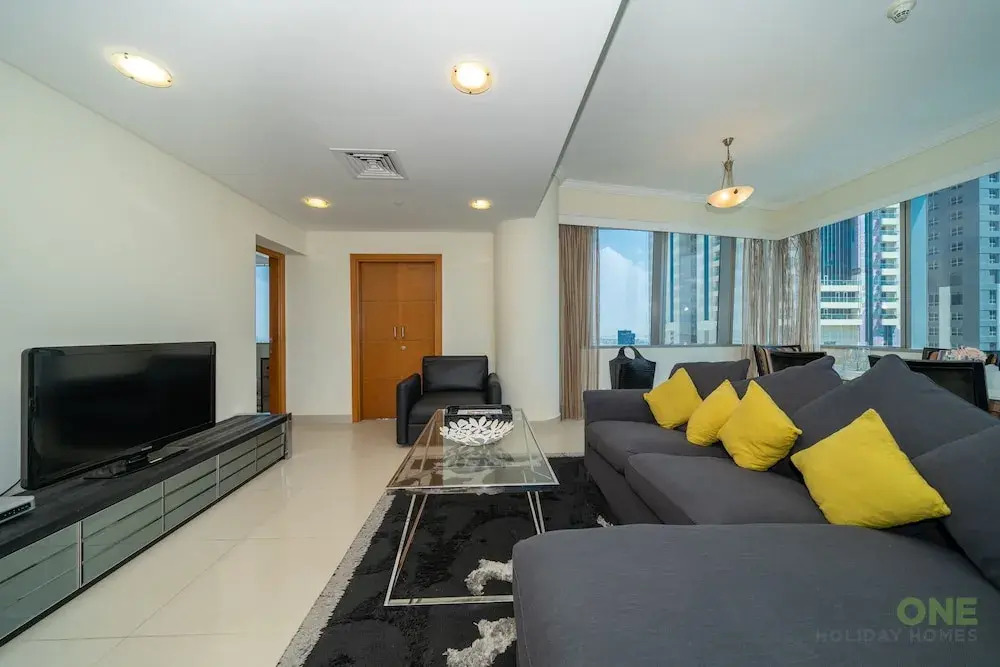 Дубай: KOHH – 2BR in Ocean Heights