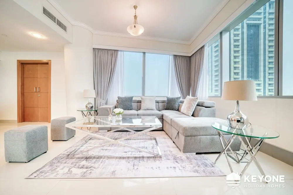 Дубай: KOHH – 2BR in Ocean Heights
