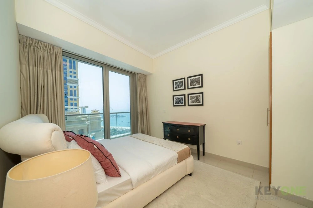 Дубай: KOHH – 2BR in Ocean Heights