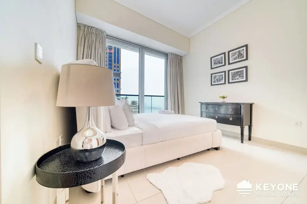Дубай: KOHH – 2BR in Ocean Heights