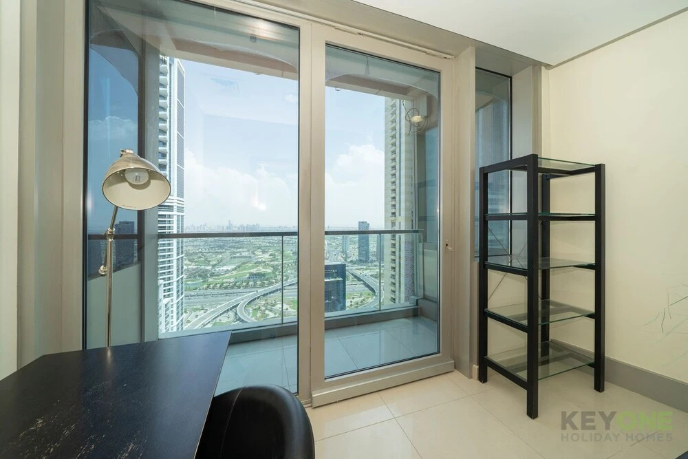 Дубай: KOHH – 2BR in Ocean Heights